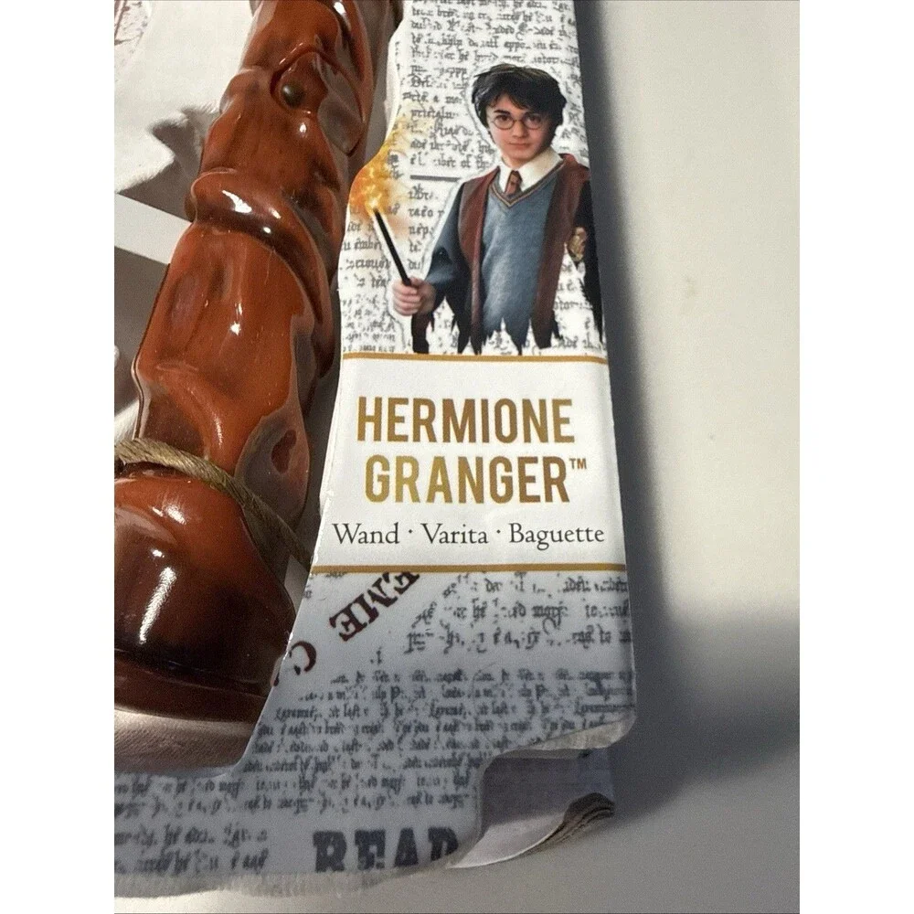 Harry Potter Deluxe Light Up Wand Hermione Granger NIB NEW